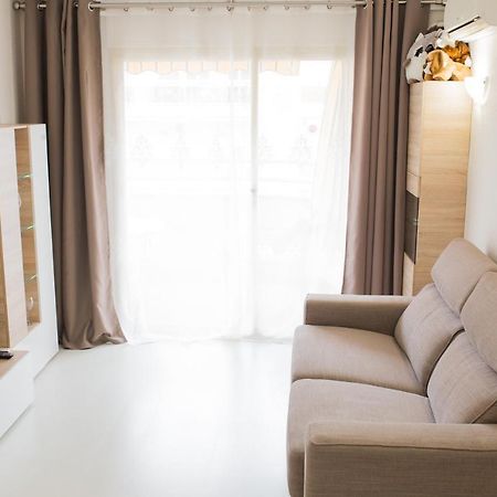 Cosy Apartment サロウ エクステリア 写真