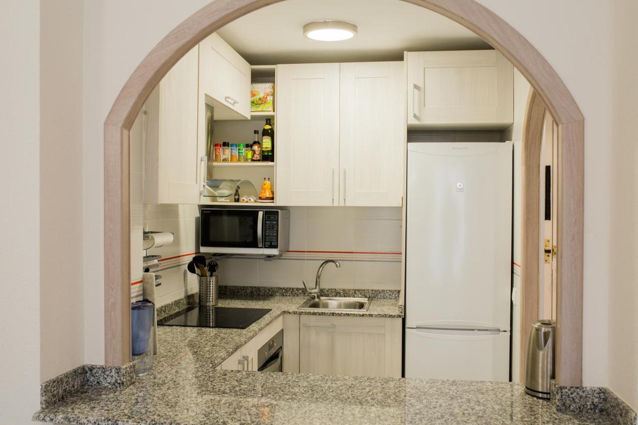 Cosy Apartment サロウ エクステリア 写真