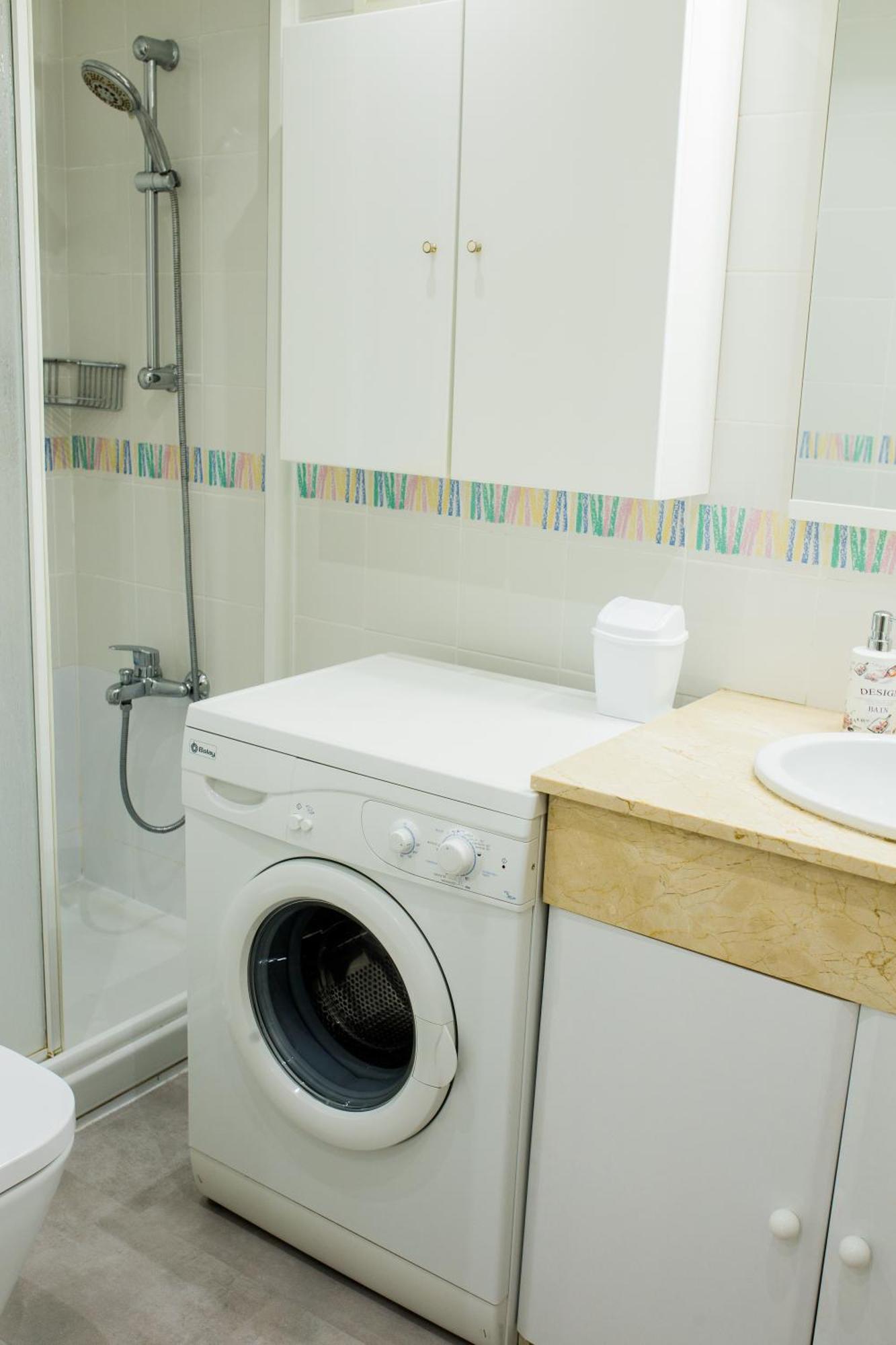 Cosy Apartment サロウ エクステリア 写真