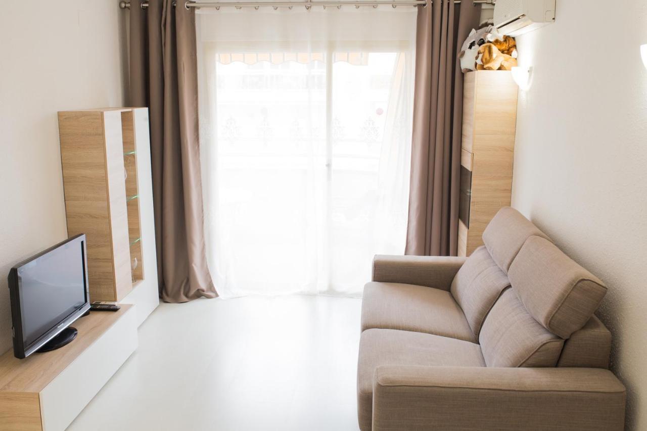 Cosy Apartment サロウ エクステリア 写真